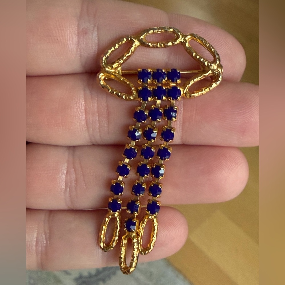 Vintage Austria Gold and Stunning Royal Blue Brooch Cloud Rain Hammered Jewelry